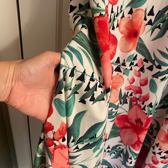 Lularoe Jessie swing dress - Picture 5 of 5
